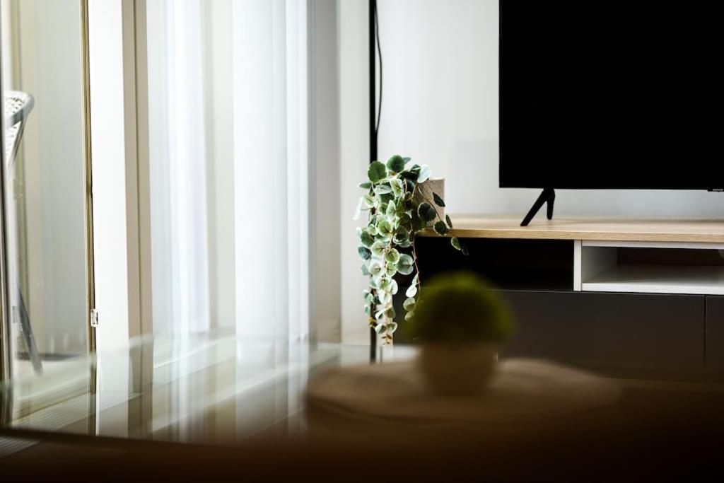 Modern 2 Bedroom Apartment - City Centre - Parking マンチェスター エクステリア 写真